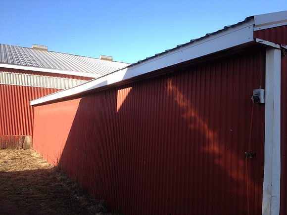hay storage trailer area - would like to cover with possibility to enclose later