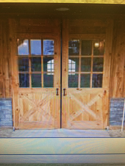 could these doors be sliding for the entrance?